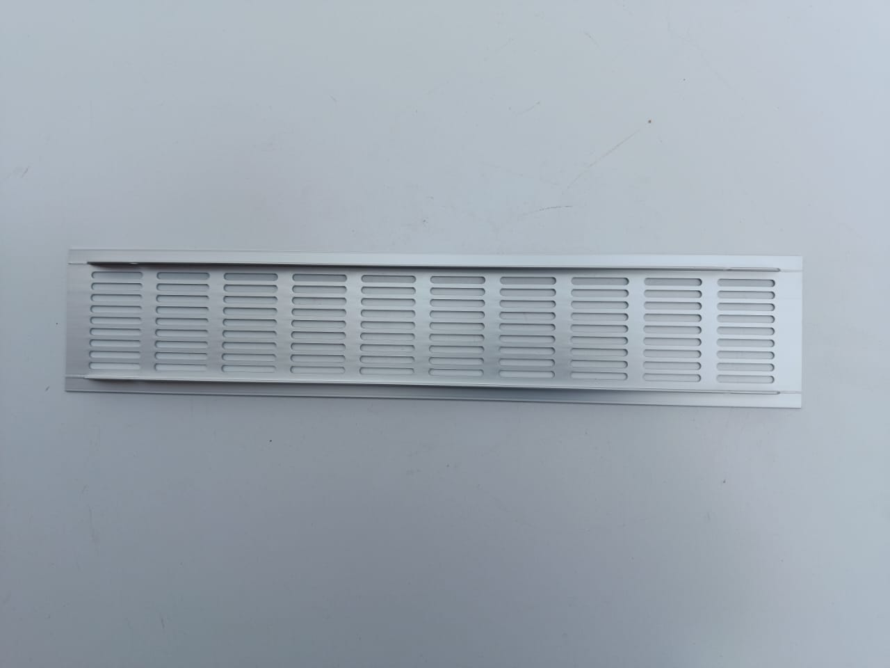 AIR VENTS 400 X 80MM